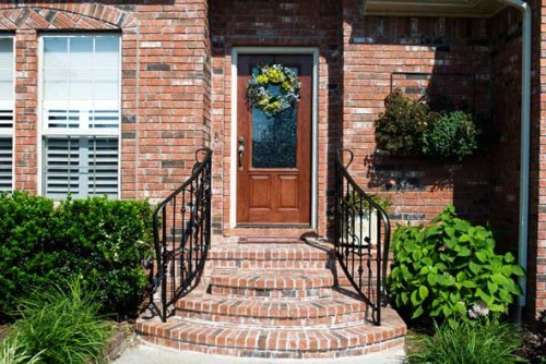 brick-porch-semicircular