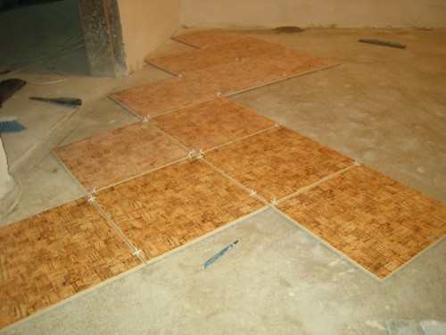 Laying-Tile-on-Floor dan Kitchen22-